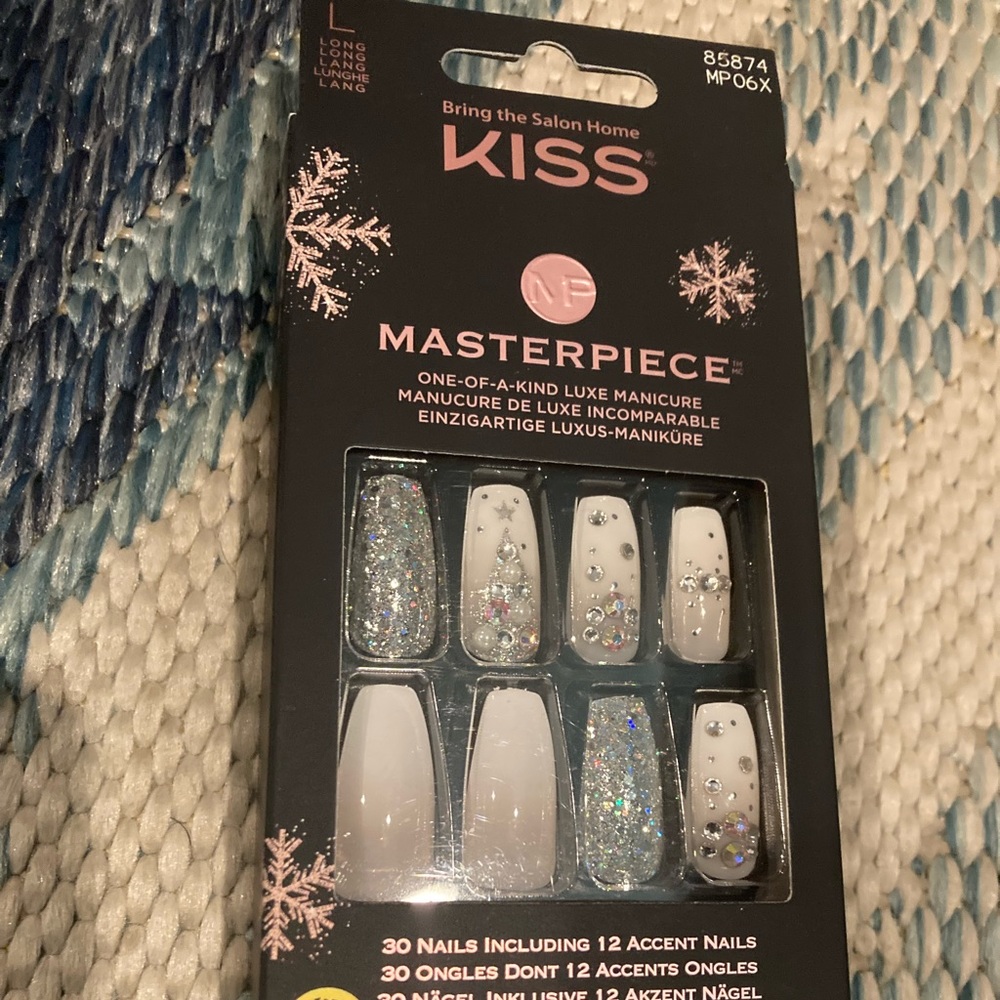 Kiss Masterpiece One-Of-A-Kind Luxe Mani, MP05X